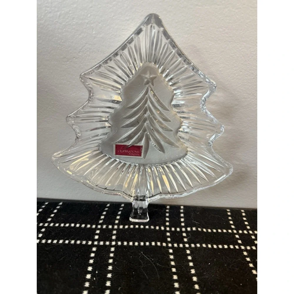 Mikasa Crystal Christmas Tree Dish 6